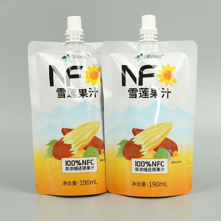 自立帶吸嘴果汁袋190ml